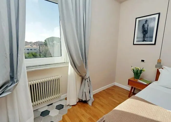 Julie's Renovated View Daire *